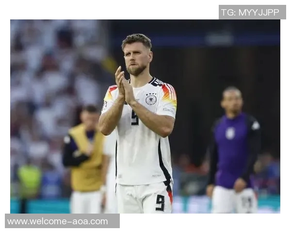 隆戈透露菲尔克鲁格脚趾仅为骨裂或缺席接下来的两场比赛 隆戈透露菲尔克鲁格脚趾仅为骨裂或缺席接下来的两场比赛