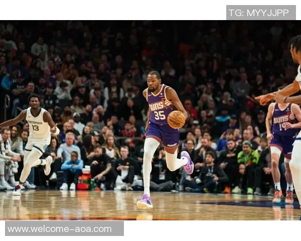 杜兰特末节爆发独揽16分全场贡献32分9篮板5失误助球队逆转胜利 杜兰特末节爆发独揽16分全场贡献32分9篮板5失误助球队逆转胜利